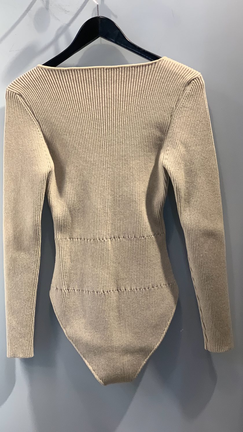 Bodysuit Jacquemus size.38 long sleeves beige knit
